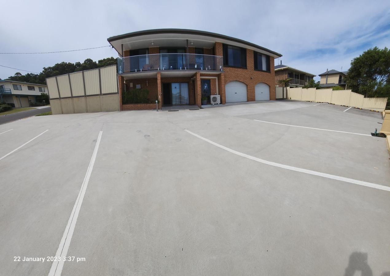 Traplins Accomodation Lakes Entrance Εξωτερικό φωτογραφία